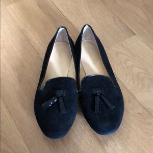 Black tassled loaffers